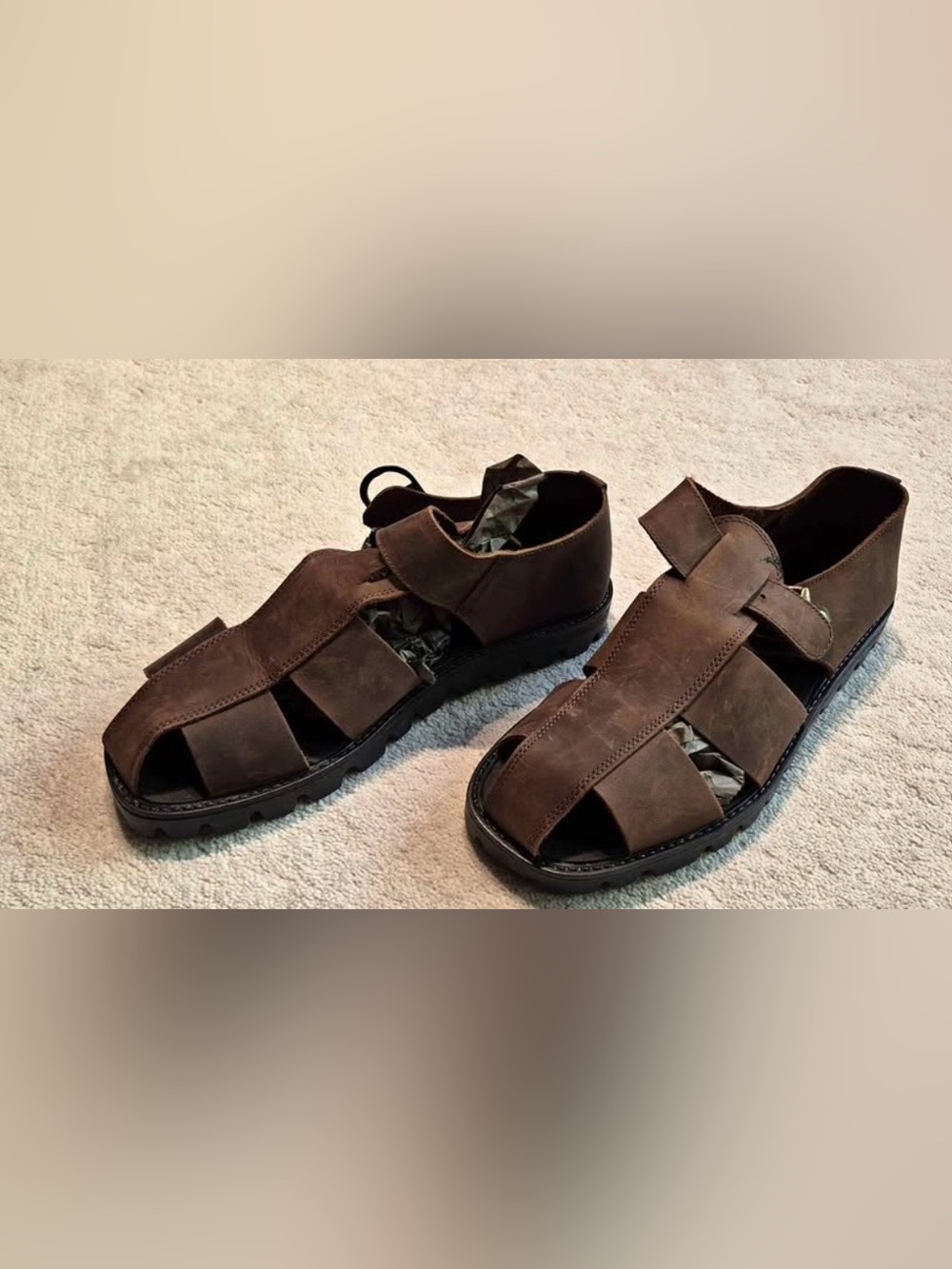 Brown leather fisherman sandal men’s size 7 women’s size 9